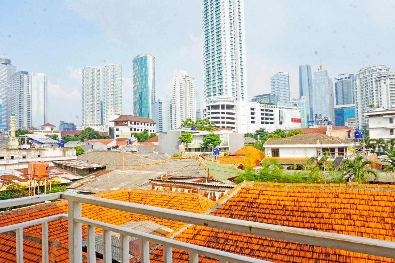 Hotel Collection O 91380 Golden Mansion Jakarta Exterior foto